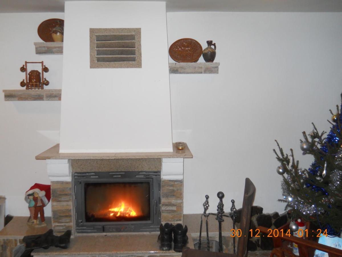 La Curtea Argeseana Apartment Valea Iasului Екстериор снимка