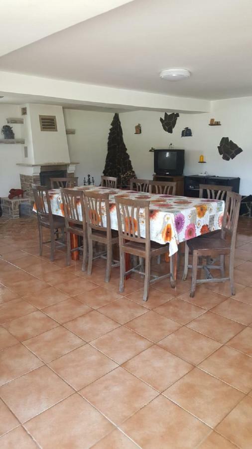 La Curtea Argeseana Apartment Valea Iasului Екстериор снимка
